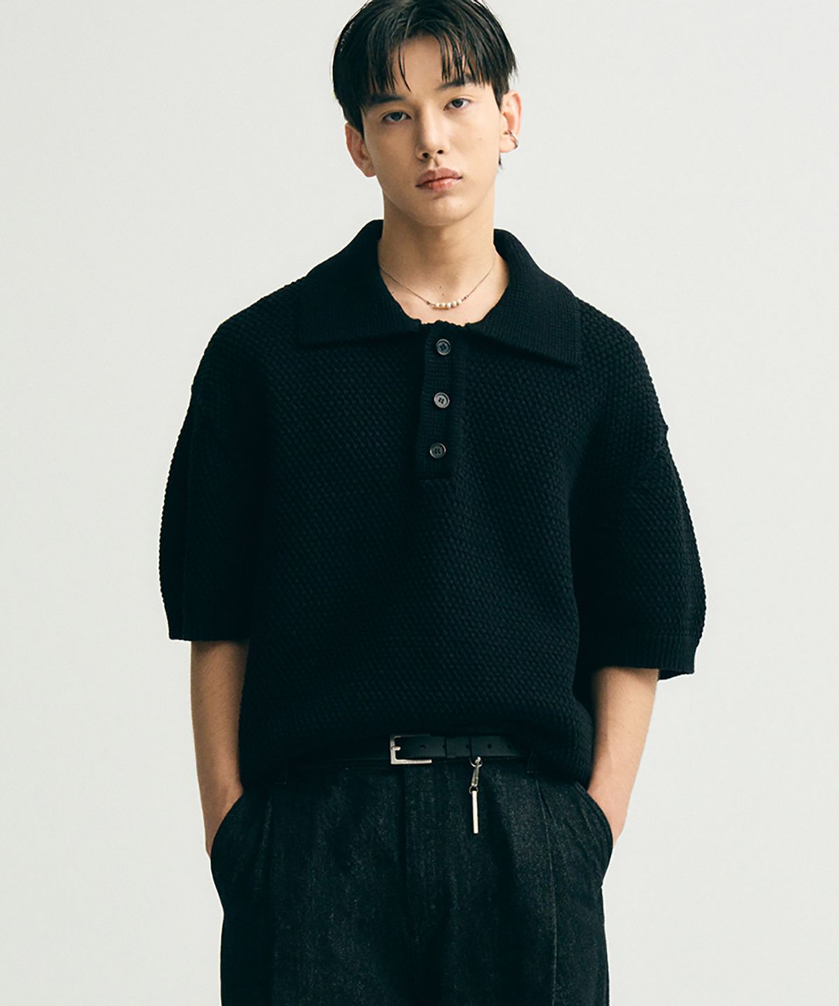 노이어(NOIRER) 오버핏 헤비 폴로 하프 니트 (블랙)