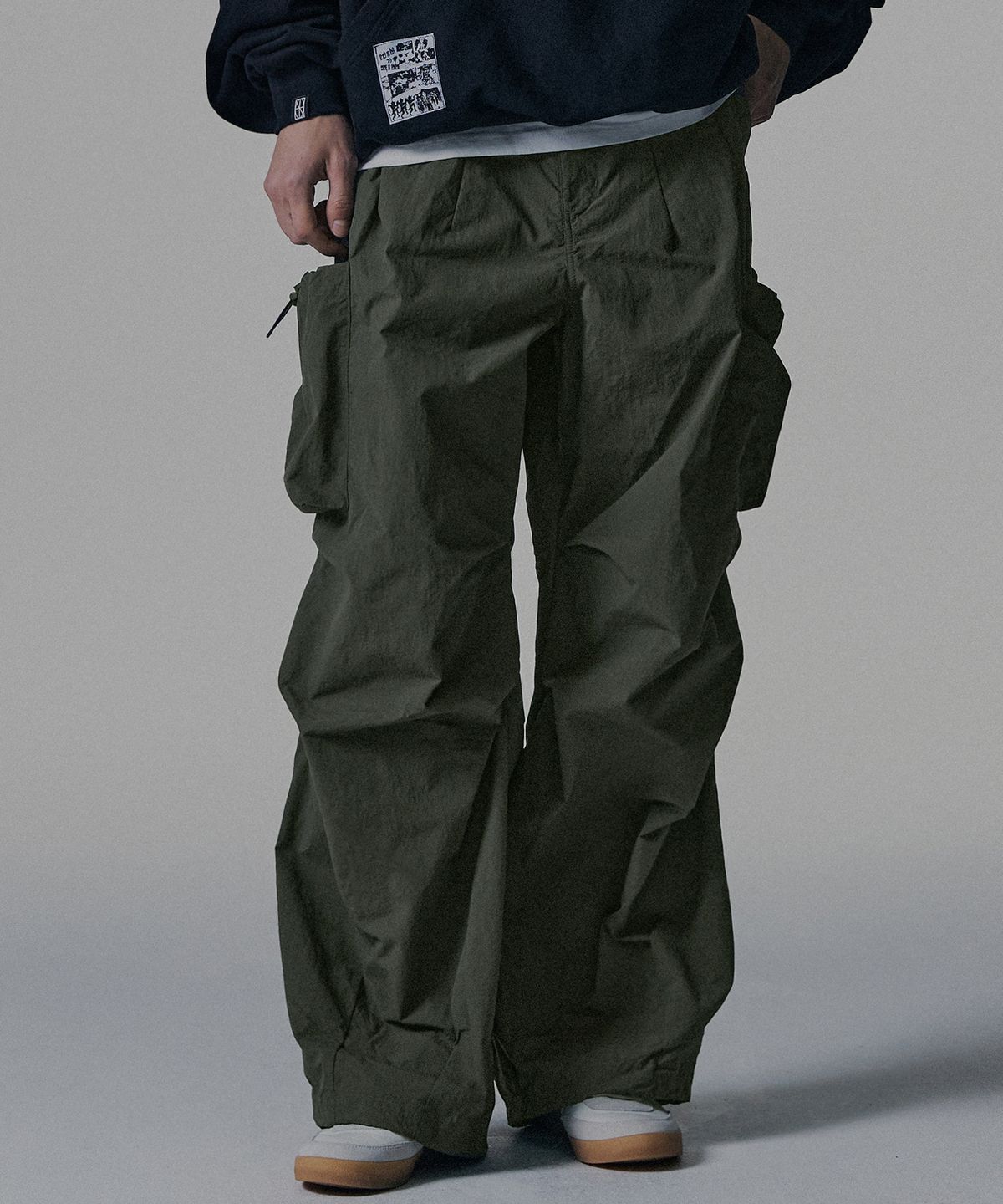 낫포너드(NOT4NERD) Nylon Big Pocket Parachute Pants - Khaki