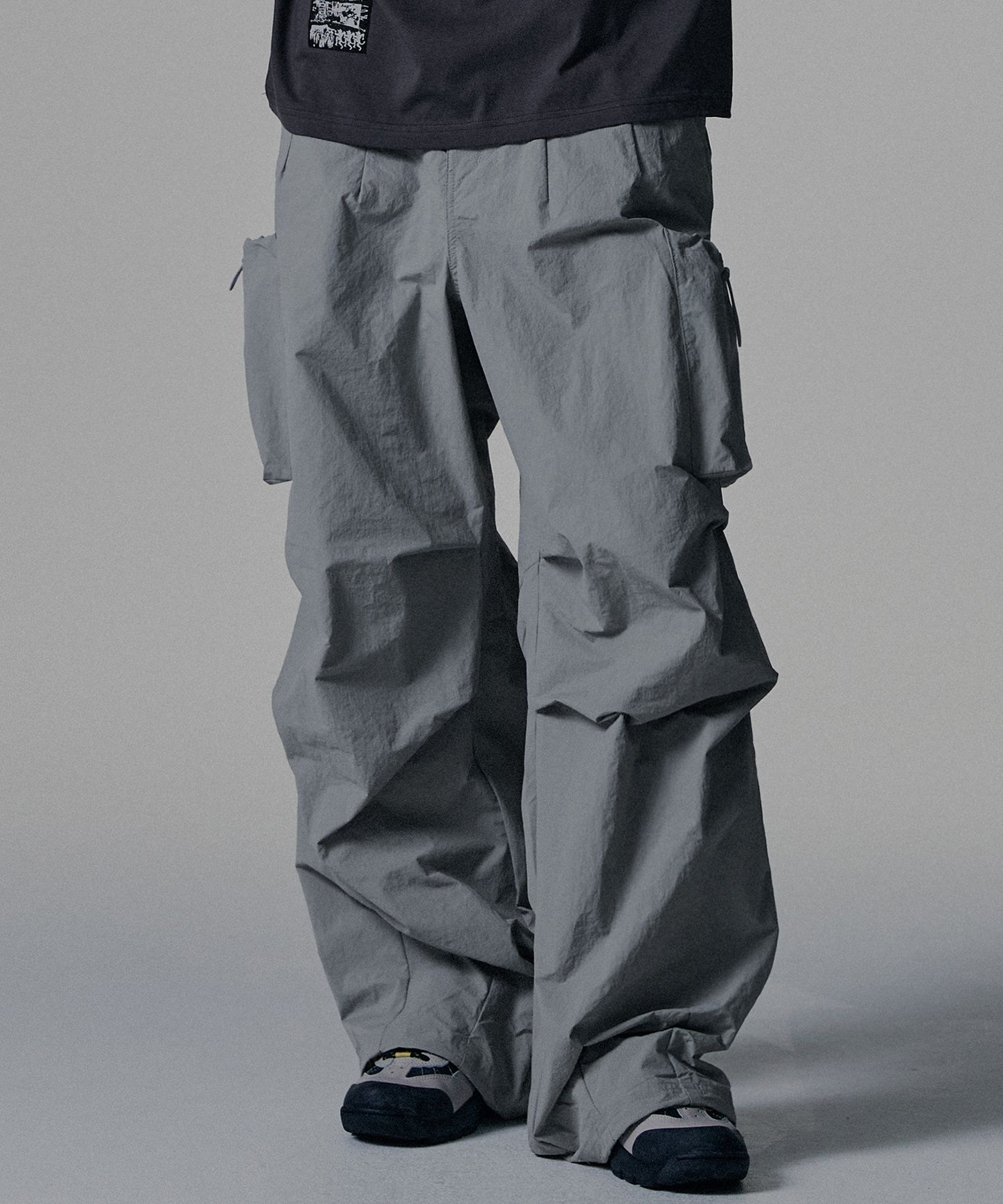 MUSINSA | NOT4NERD Nylon Big Pocket Parachute Pants - Light Gray