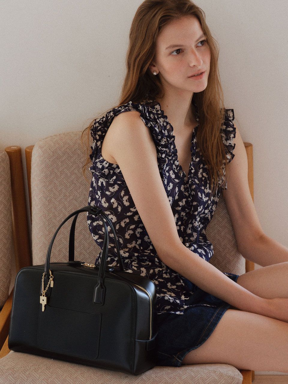 ● demeriel ● Cayley Boston Bag PLUS Designer fashion, Seoul-fully created | W Concept