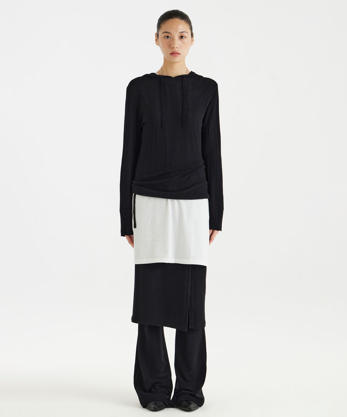 유스(YOUTH) Hooded Knit Top - Black