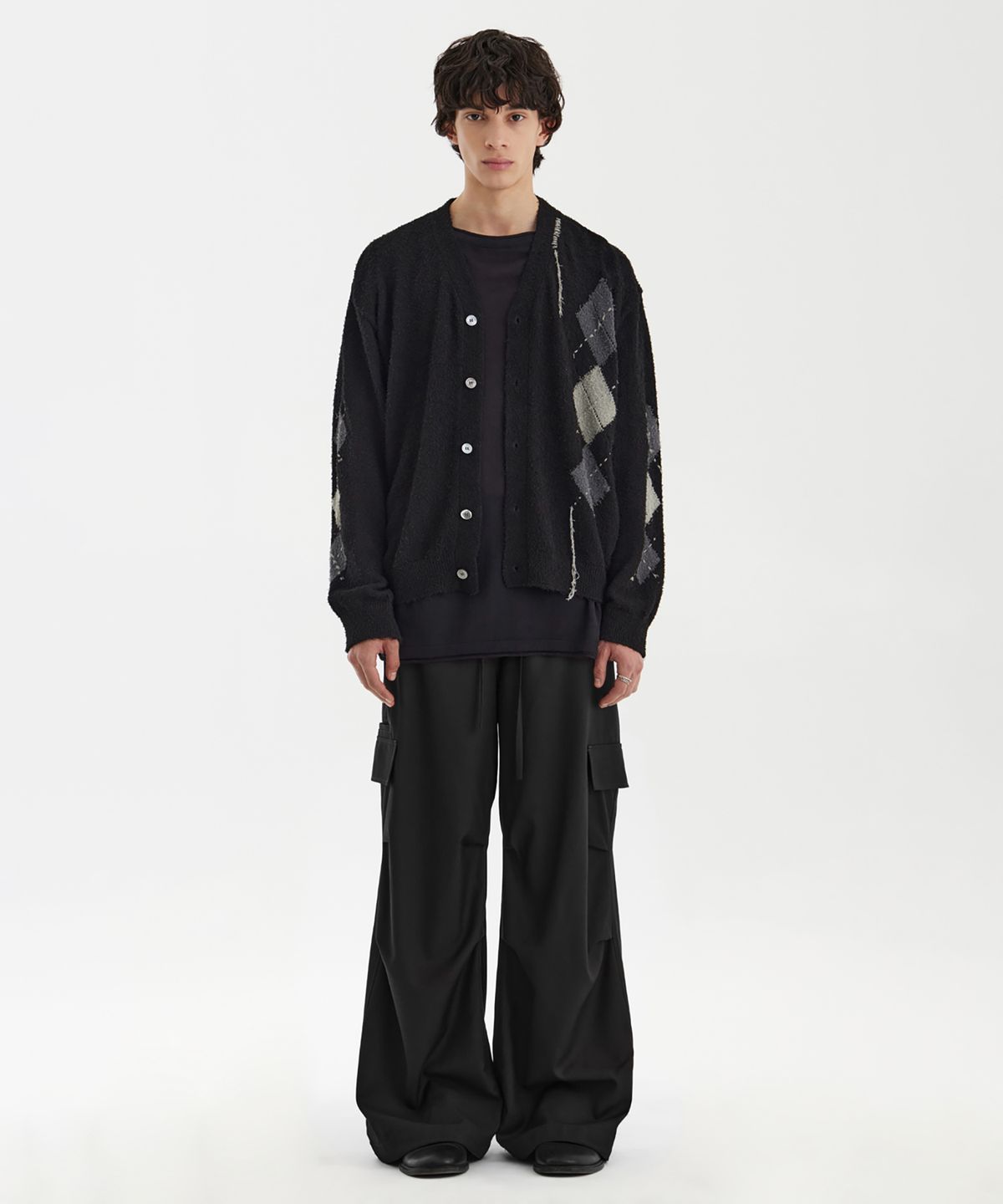 유스(YOUTH) Argyle Hand Stitch Knit - Black