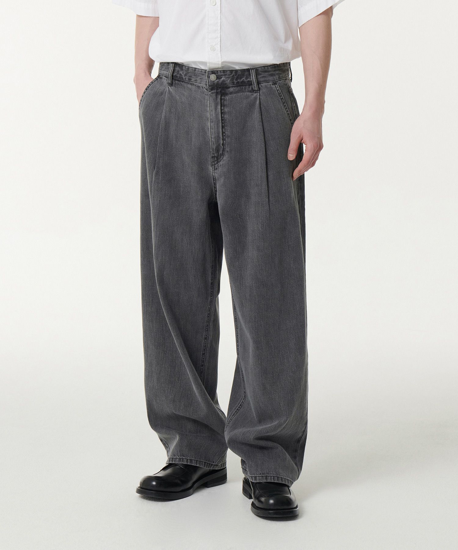 MUSINSA | MUSINSA STANDARD Linen-like semi-balloon denim