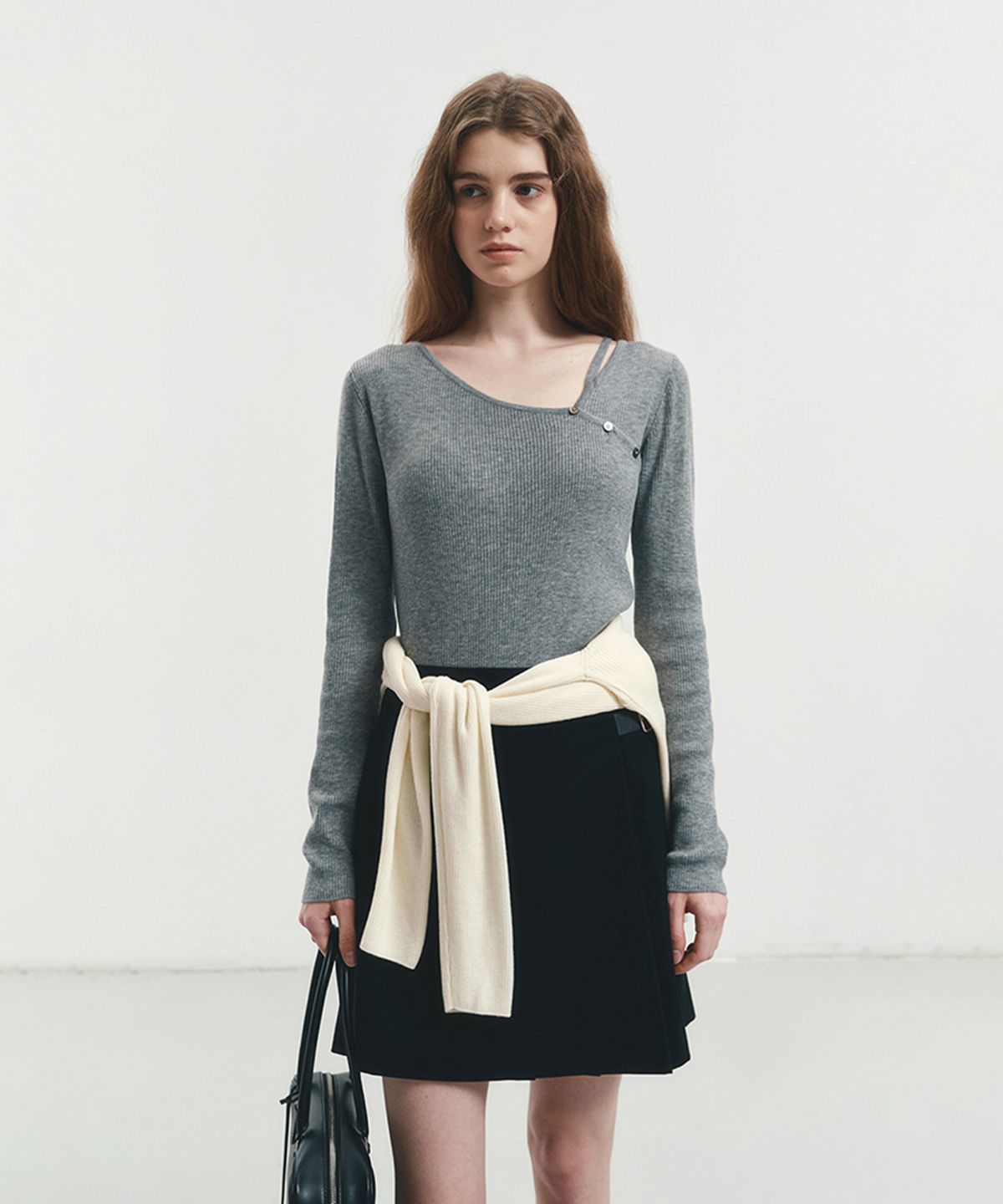 던스트(DUNST) RIBBED CUT OUT KNIT TOP MELANGE GREY_UDSW4A211G2