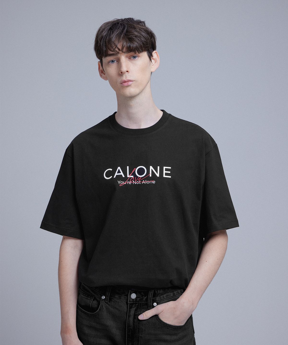 칼론(CALONE) LOVE ALONE 코튼 반팔 티셔츠 블랙
