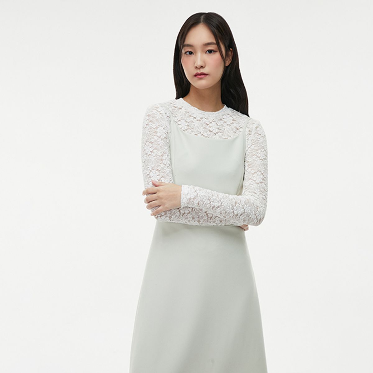 랩(LAP) 라운드넥 레이스 티셔츠 AQ1CT261