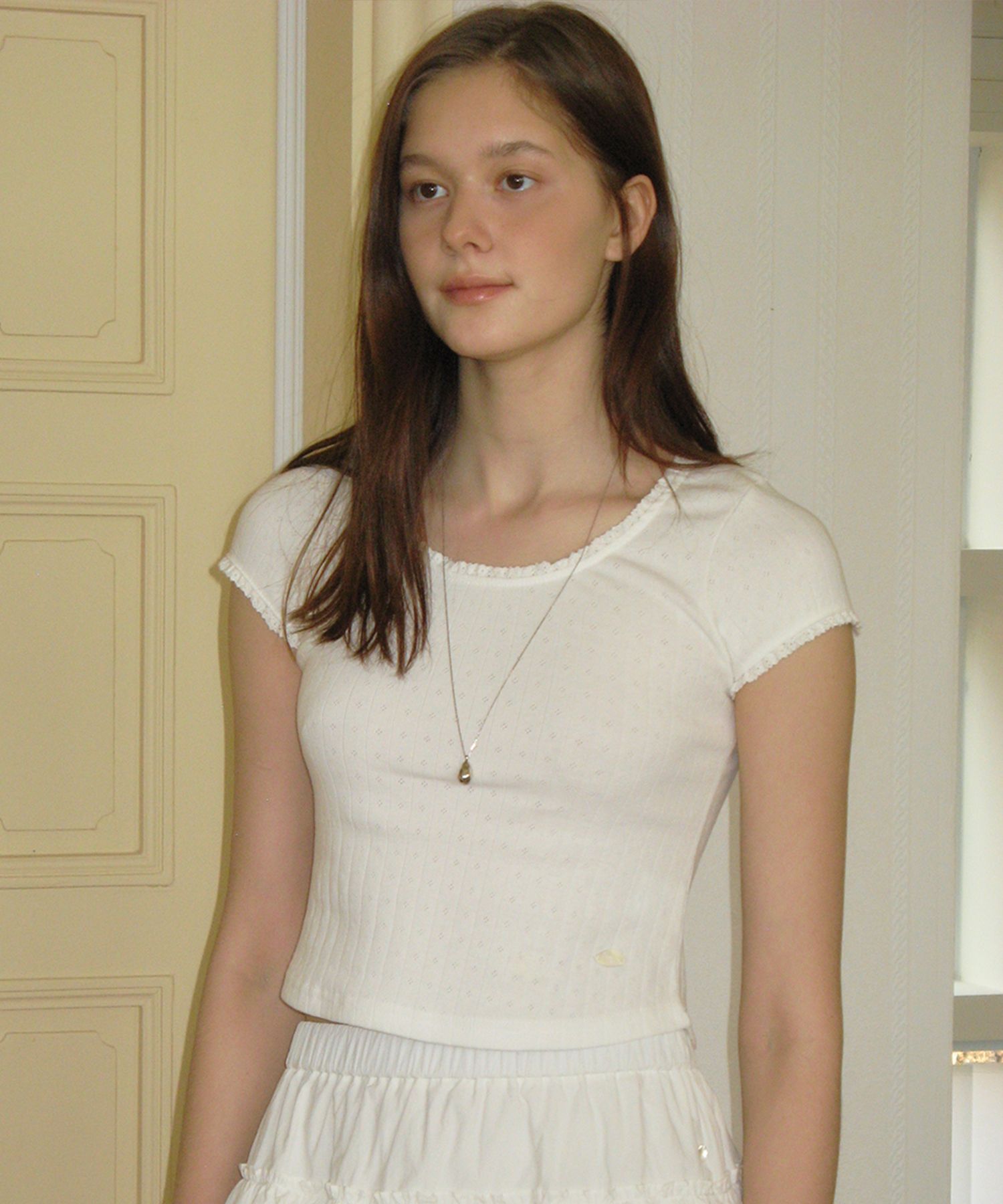 【SOMEWHERE BUTTER】Lace pendant scoop top MUSINSA | SOMEWHEREBUTTER Lace pendant scoop top - gray