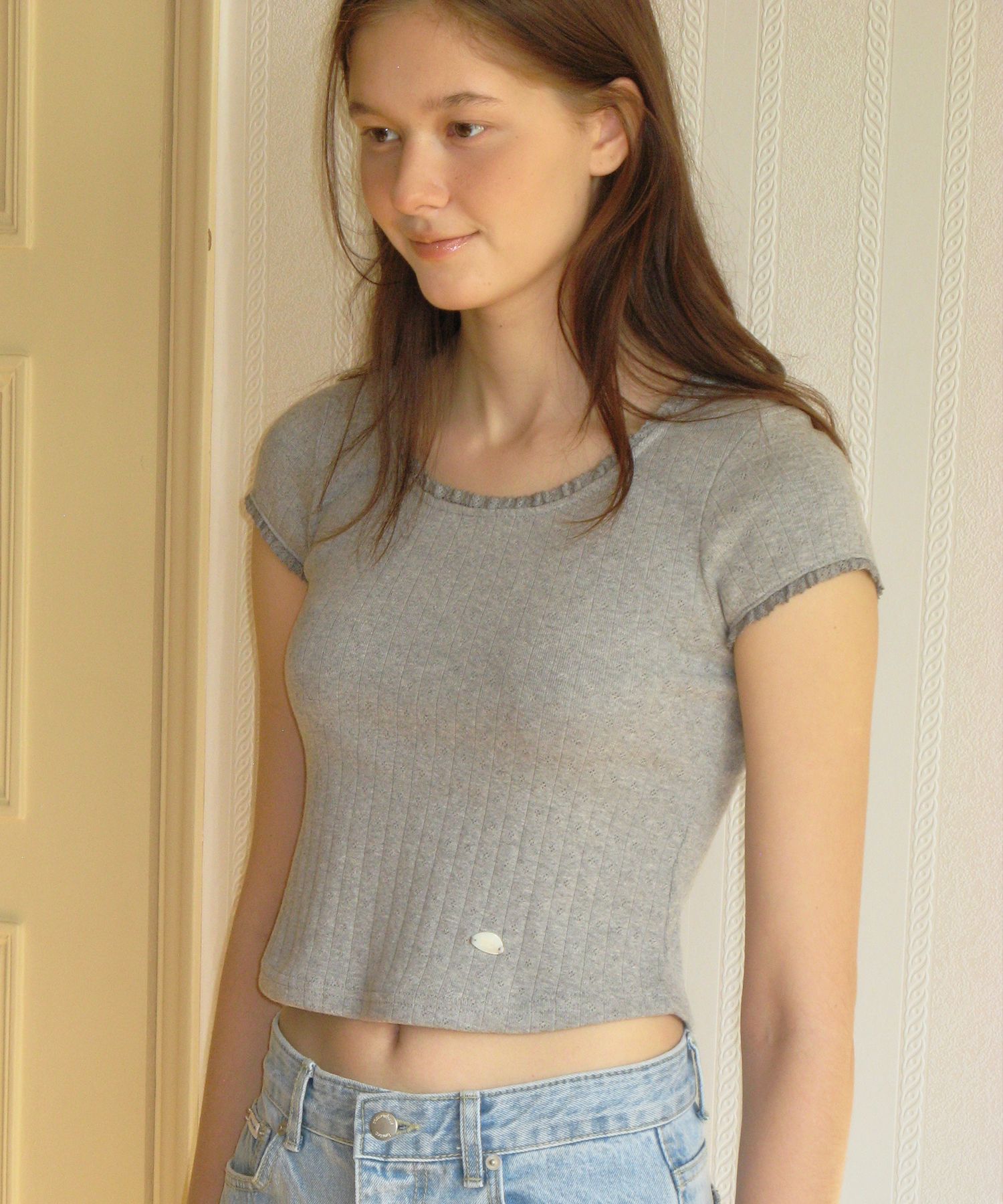【SOMEWHERE BUTTER】Lace pendant scoop top MUSINSA | SOMEWHEREBUTTER Lace pendant scoop top - gray