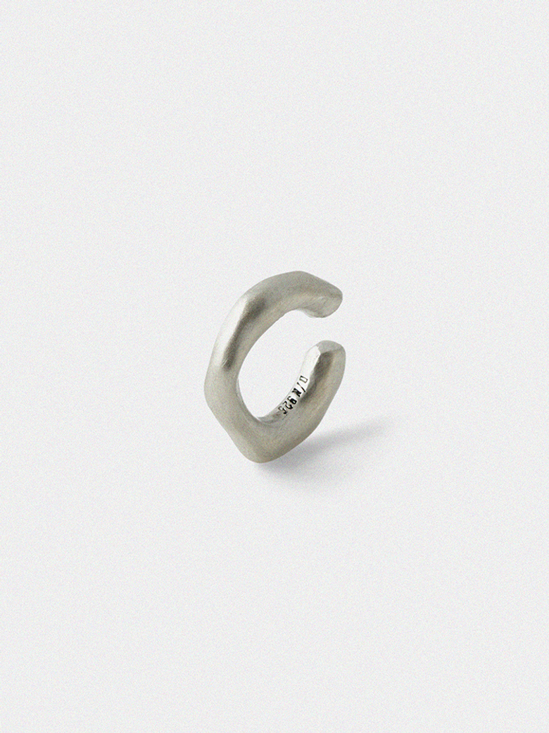 Bumpy simple ear cuff_Matt silver