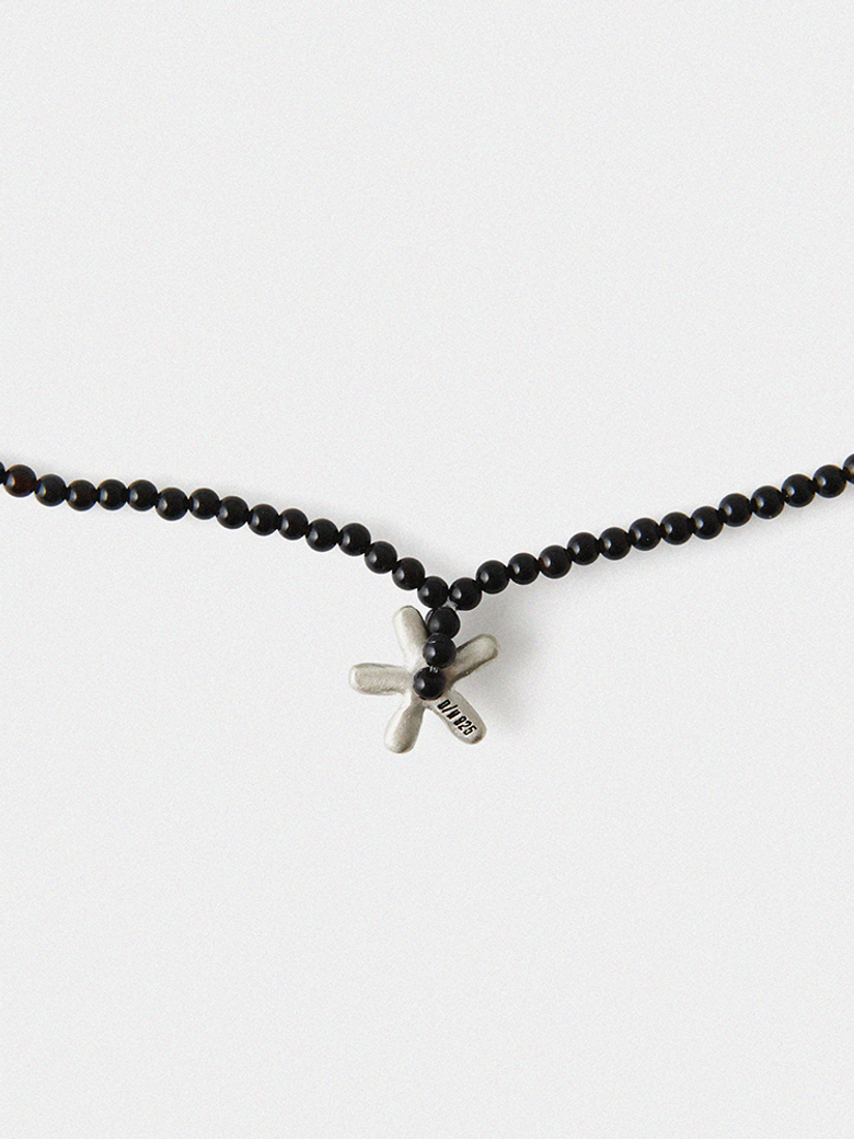 Flower bead necklace_Black
