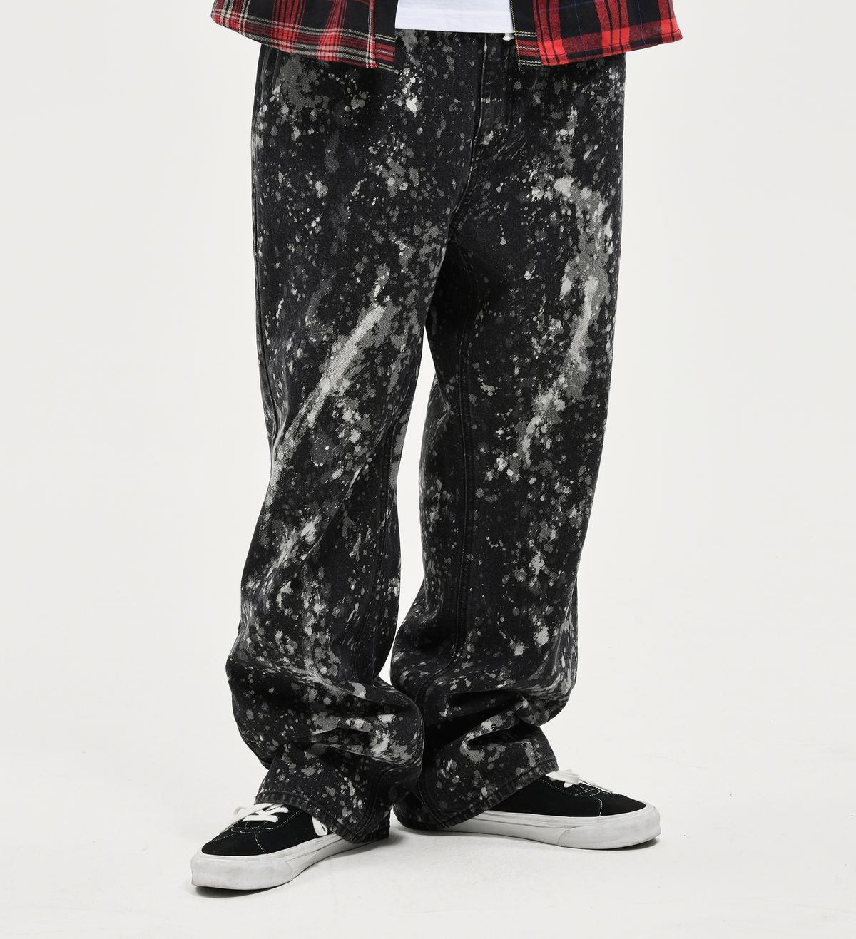 엑스트라오디너리(EXTRAORDINARY) BLEACHED DENIM PANTS  BLACK