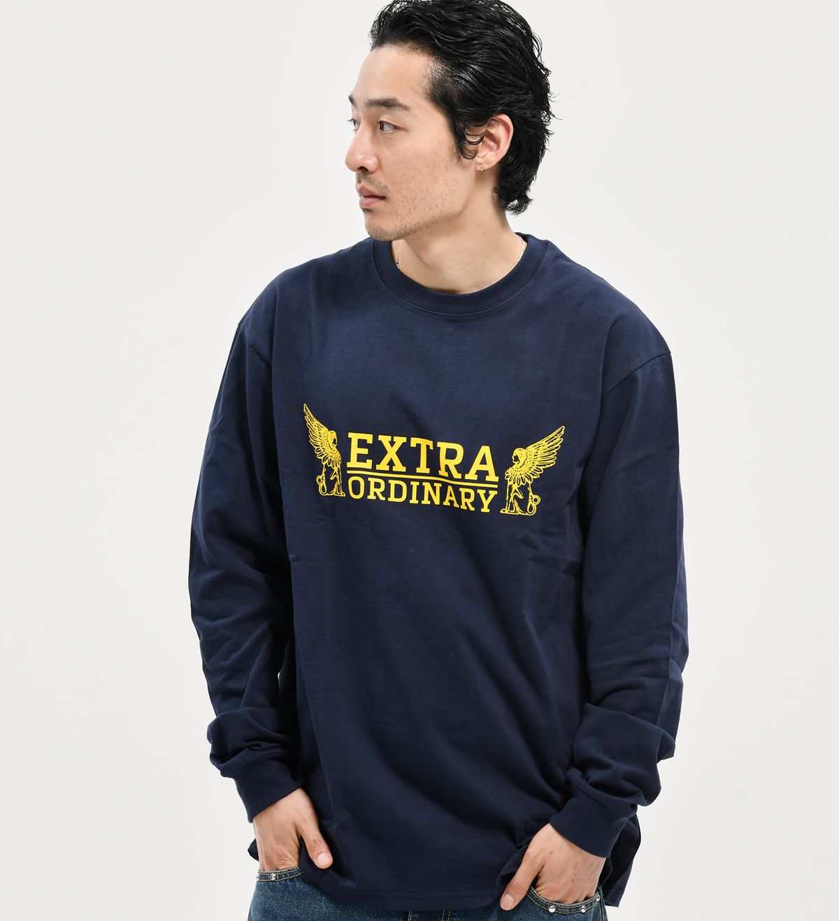 엑스트라오디너리(EXTRAORDINARY) 헤비코튼 WING LOGO PRINT LONG SLEEVE  NAVY