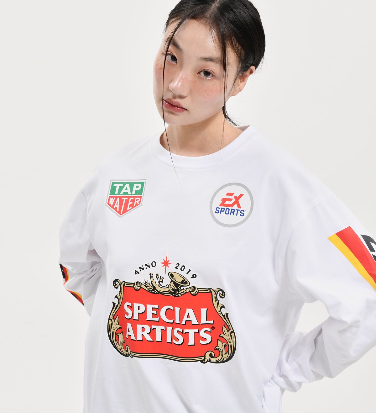 엑스트라오디너리(EXTRAORDINARY) 헤비코튼 RACING SYMBOL PRINT LONG SLEEVE  WHITE