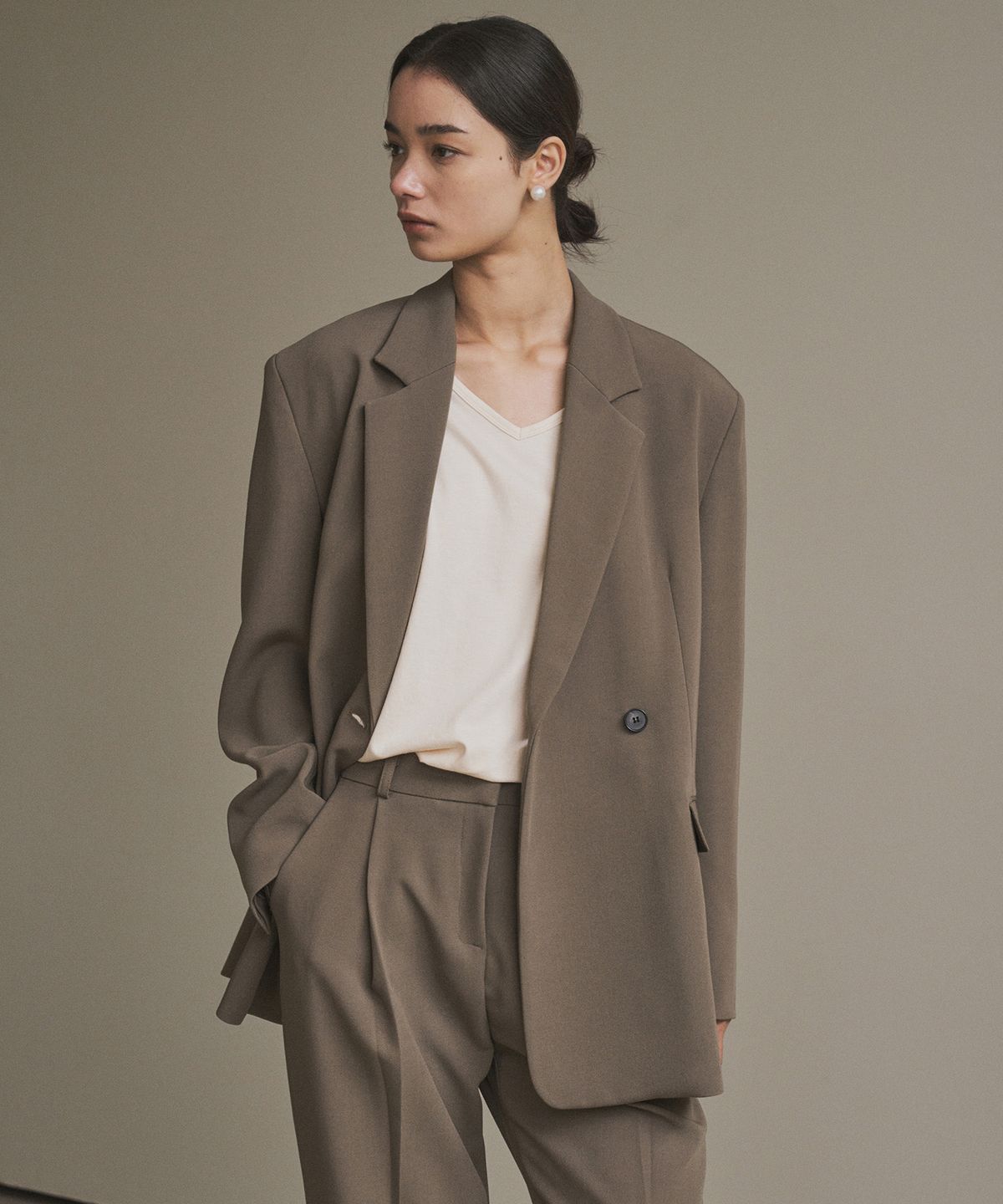 시야쥬(SIYAZU) SIOT4099 루즈핏 싱글 블레이저_Mocha brown
