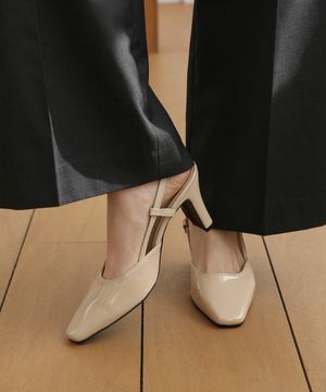 이로베 에나멜 스퀘어 슬링백힐 (5/7cm)