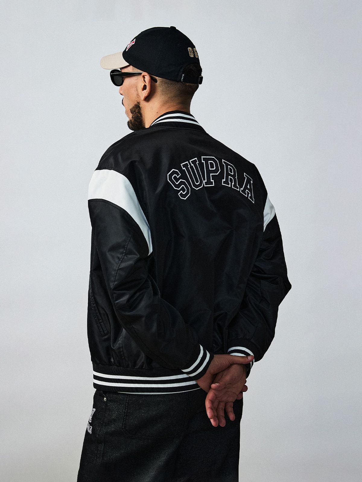 수프라(SUPRA) 바시티 숄더 블록 나일론 바시티 자켓(BLACK)