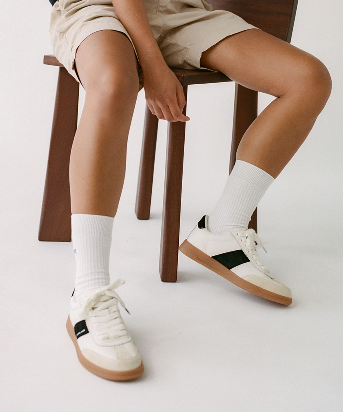 이피티(EPT) SANTOS (OFF WHITE/BLACK)