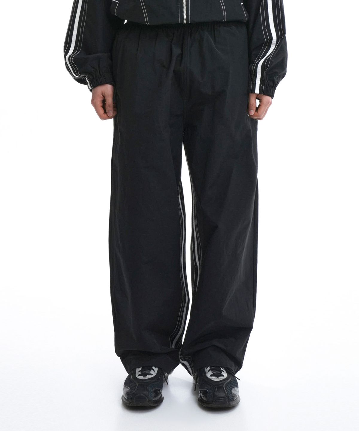 오픈야드(오와이)(OPENYARD(OY)) W.S.L TAPE TRACK PANTS-BLACK
