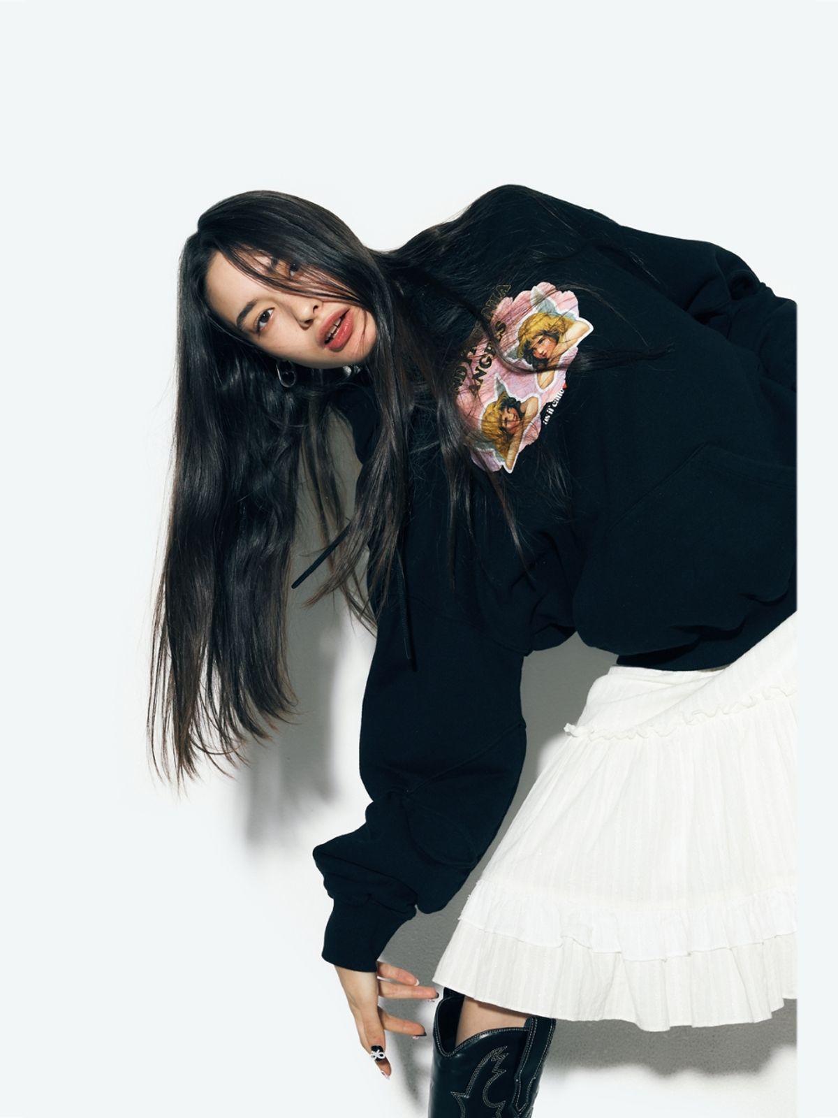 에즈이프 캘리(ASIF CALIE) ANGEL WINGS HOODIE BLACK