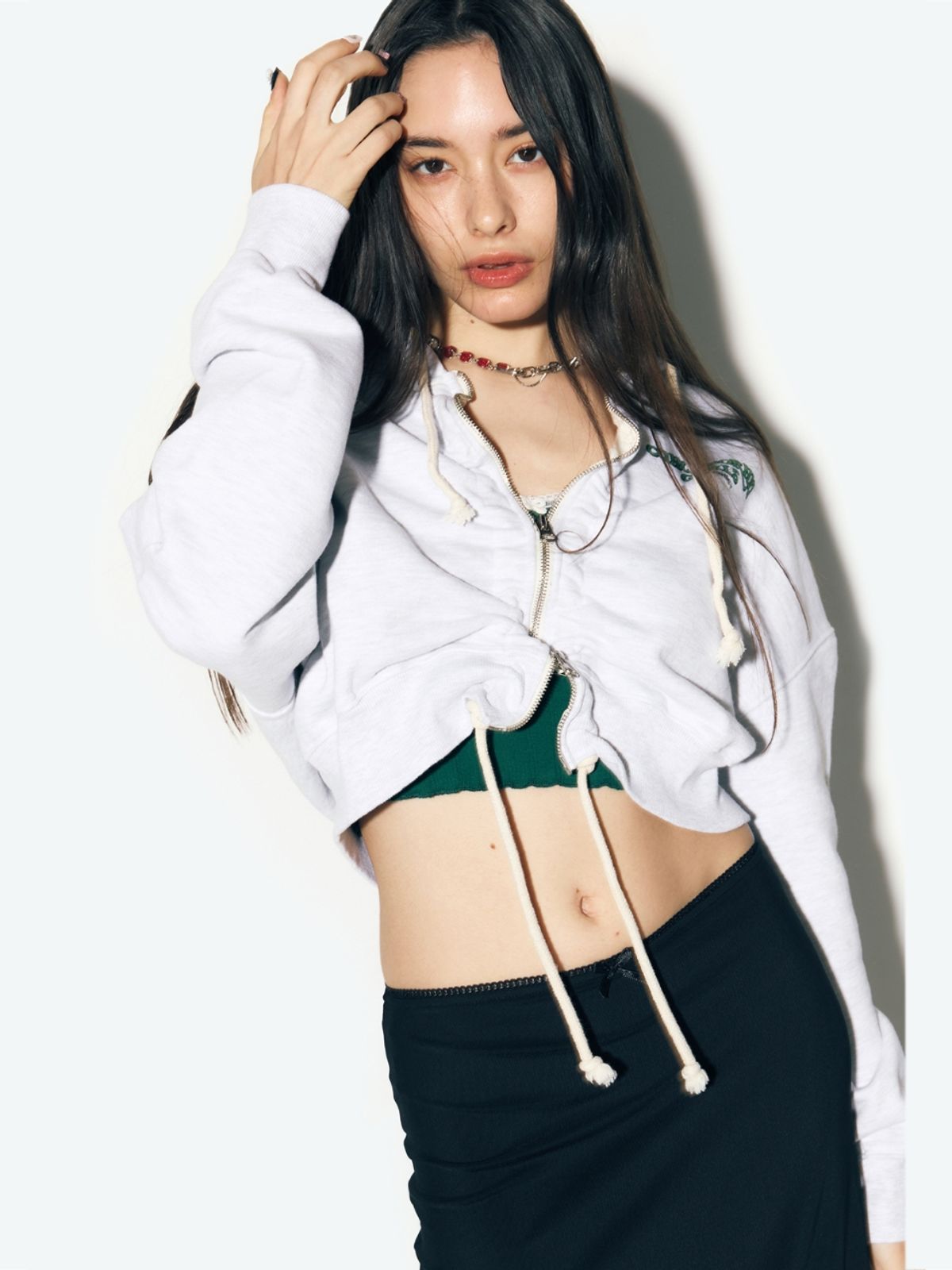 에즈이프 캘리(ASIF CALIE) CITY SHIRRING HOOD ZIPUP WHITEMELANGE