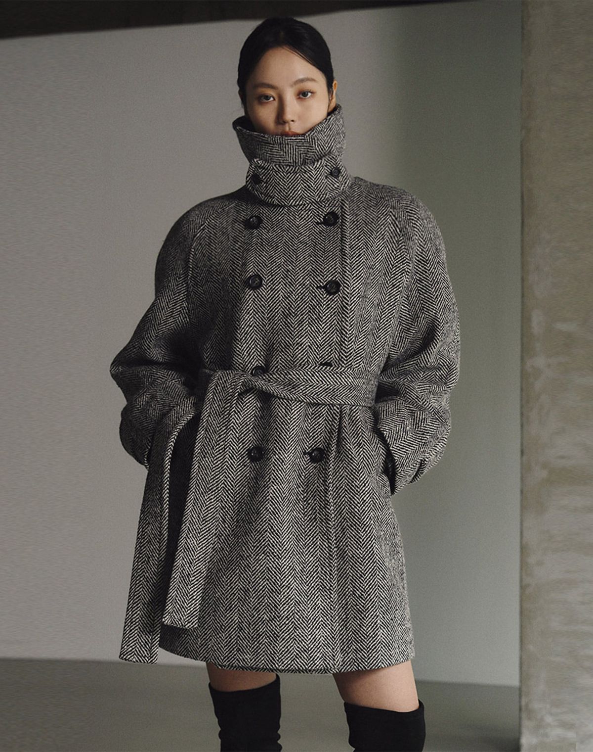 지에마르(GIEMAR) HERRINGBONE WOOL HALF COAT 헤링본 울 하프코트