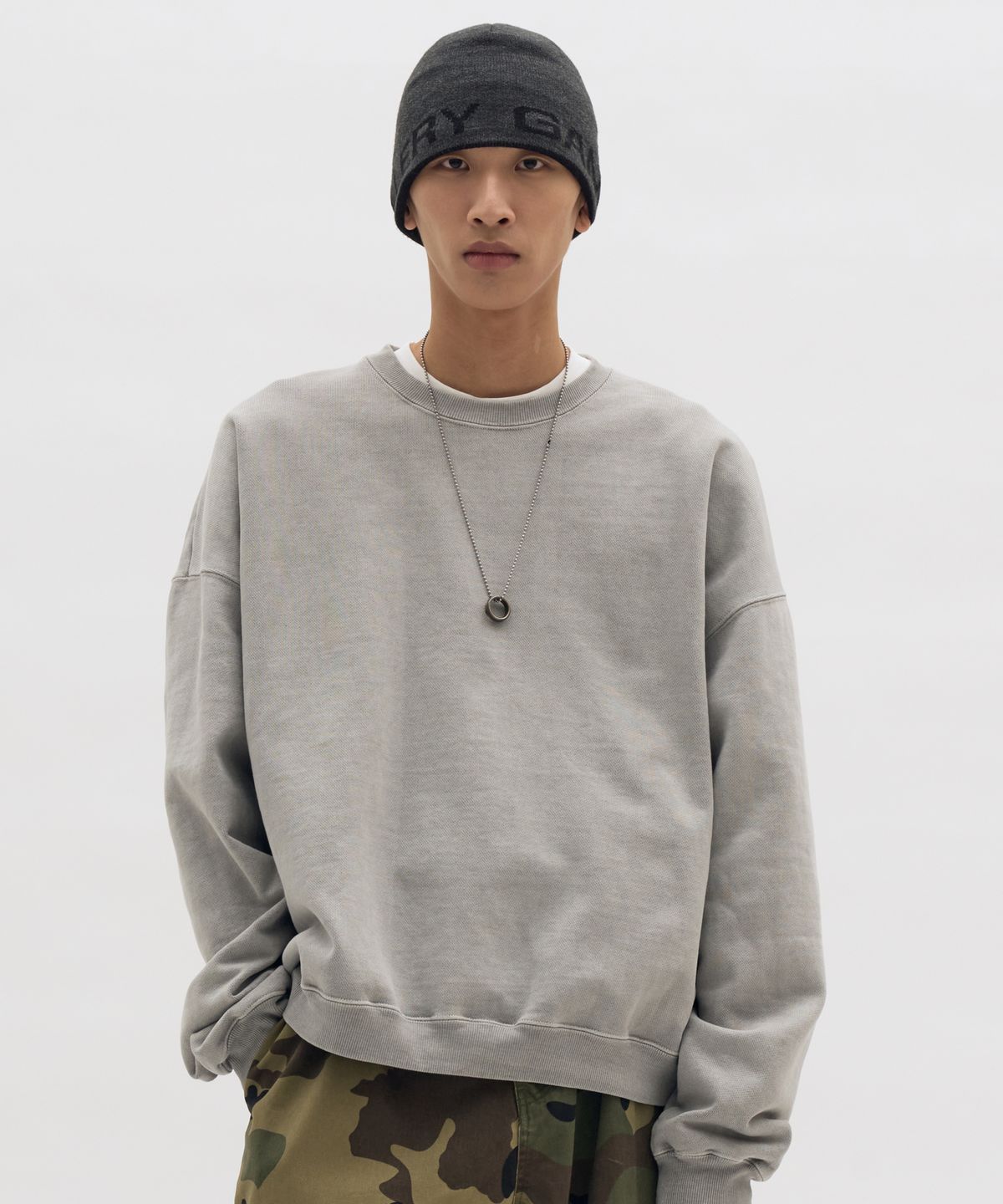 감마갤러리(GAMMA GALLERY) 990g 울트라 헤비 피그먼트 맨투맨 [SILVER GREY]
