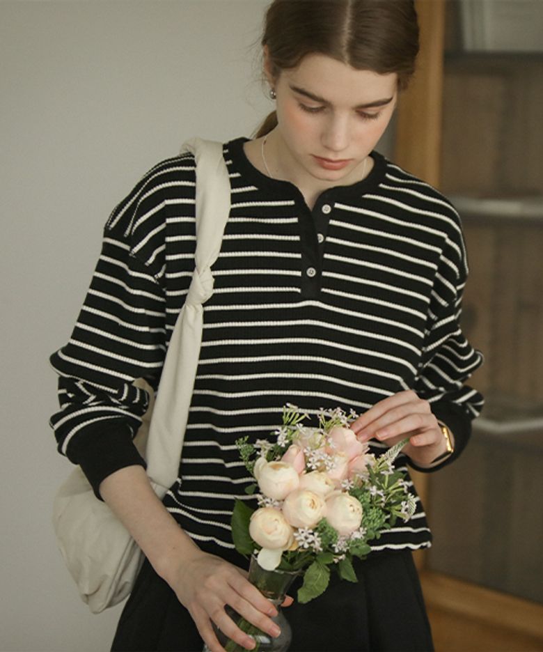 Henry neck stripe ribbed t-shirt_Black