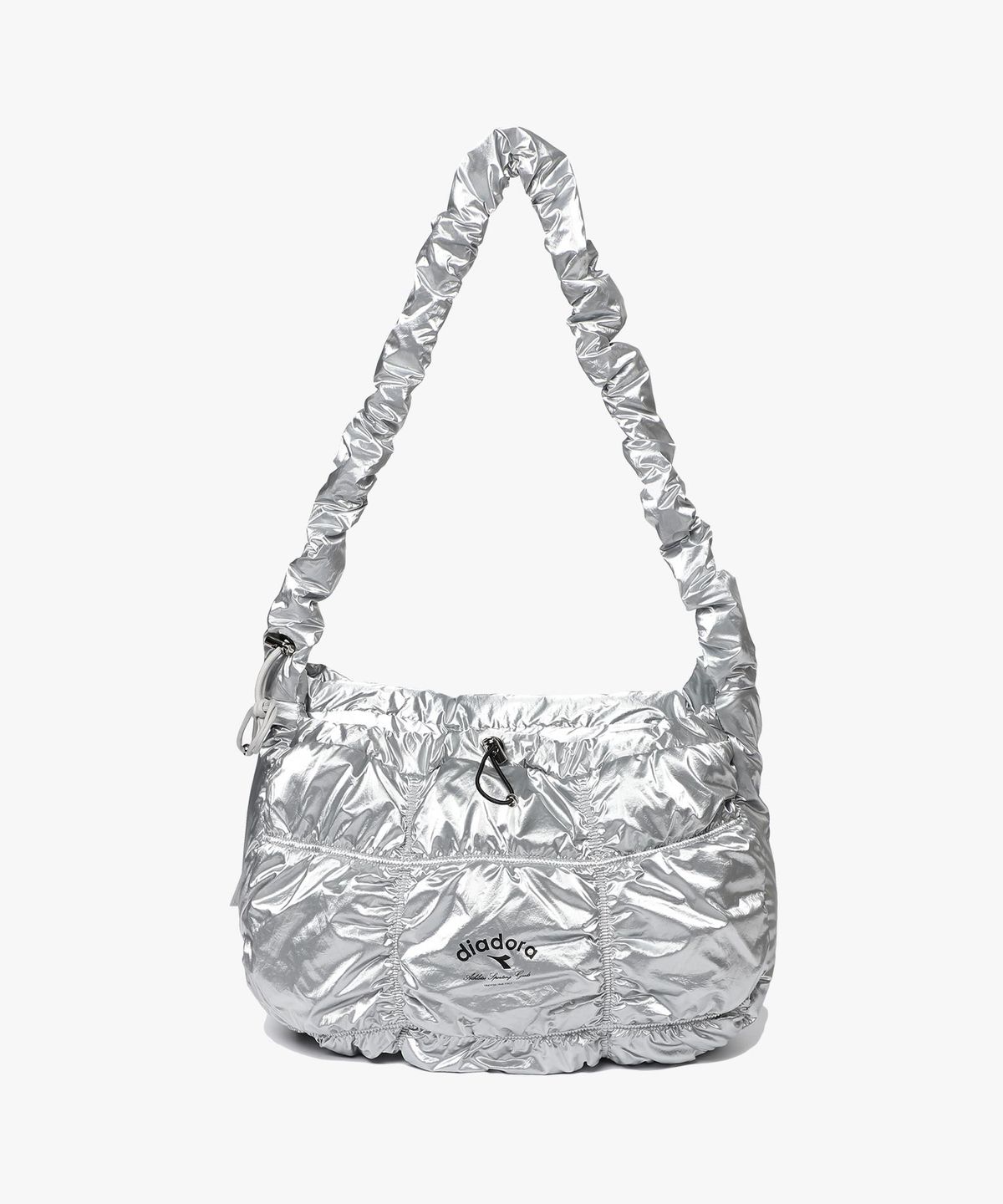 디아도라(diadora) 글로시 셔링 패디드백 SILVER