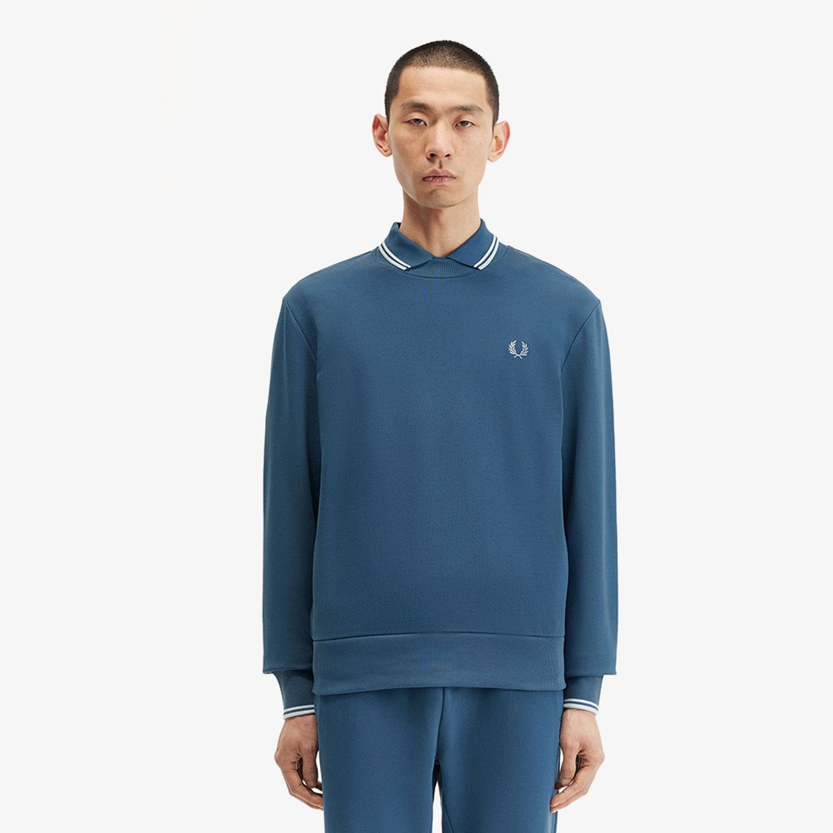 프레드페리(FRED PERRY) [Baseline] 크루넥 스웨트셔츠(V06) AFPM2417535-V06