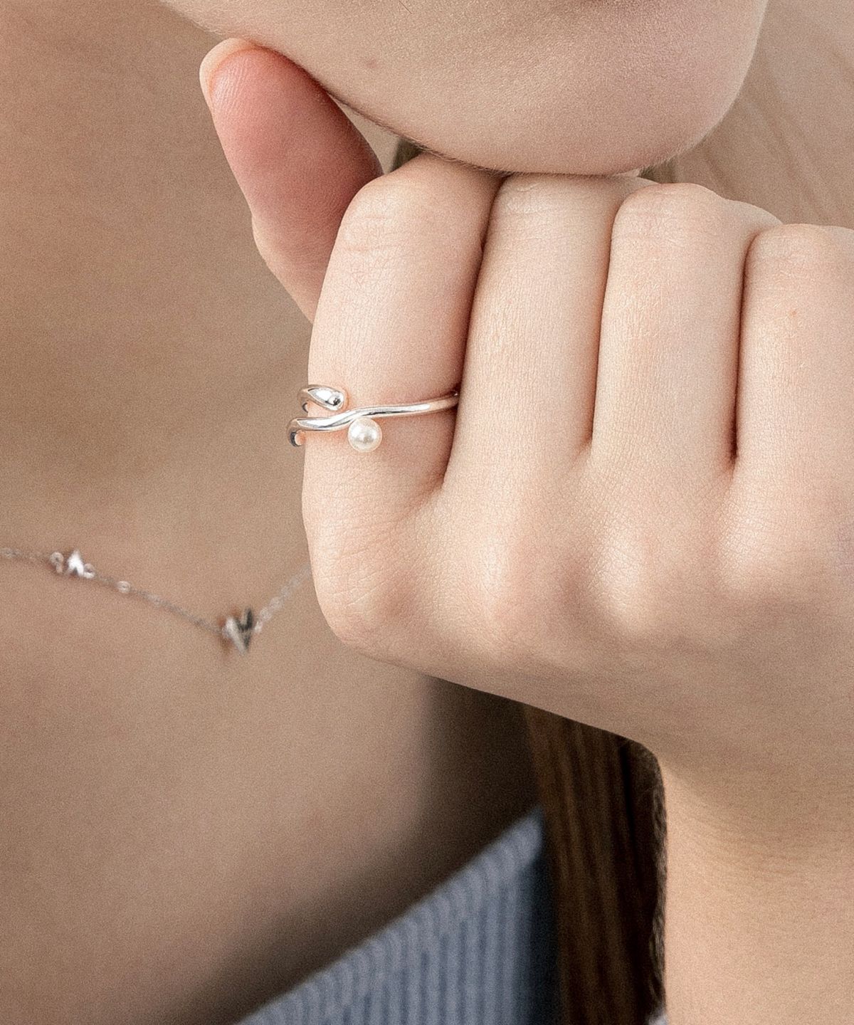 릴리코리(LILYKORI) 925 Silver Flow Pearl Ring