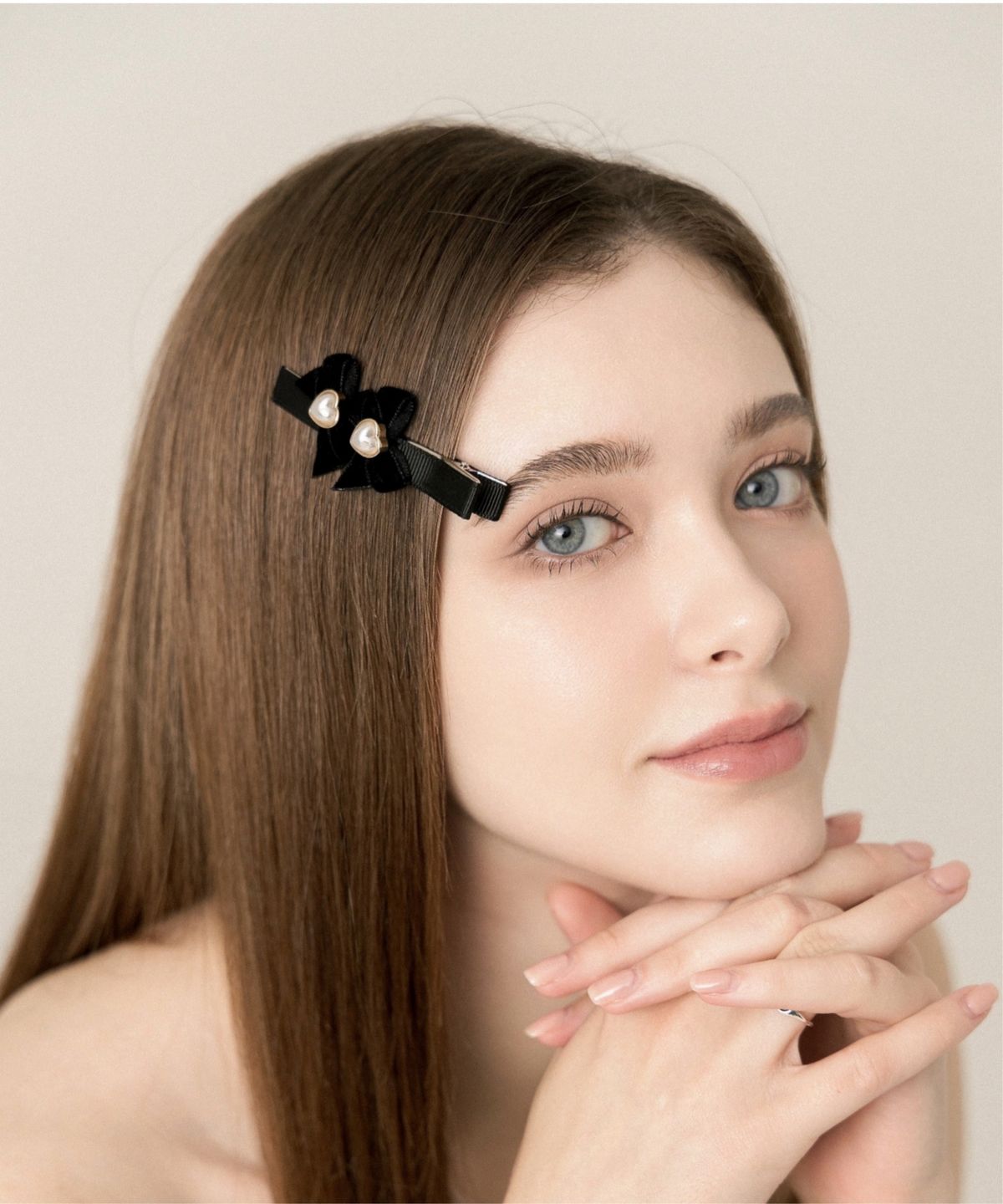 릴리코리(LILYKORI) Double Ribbbon Pearl Hair Pin