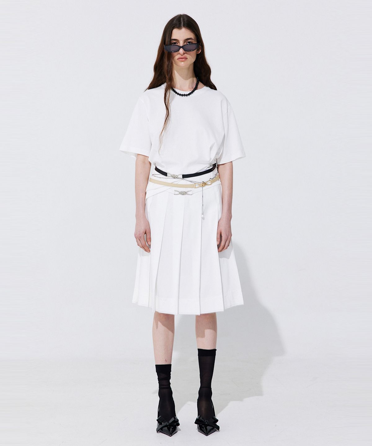 분더캄머(WNDERKAMMER) Raw-cut Pleats Skirt_White (로우컷 플리츠 스커트_화이트)
