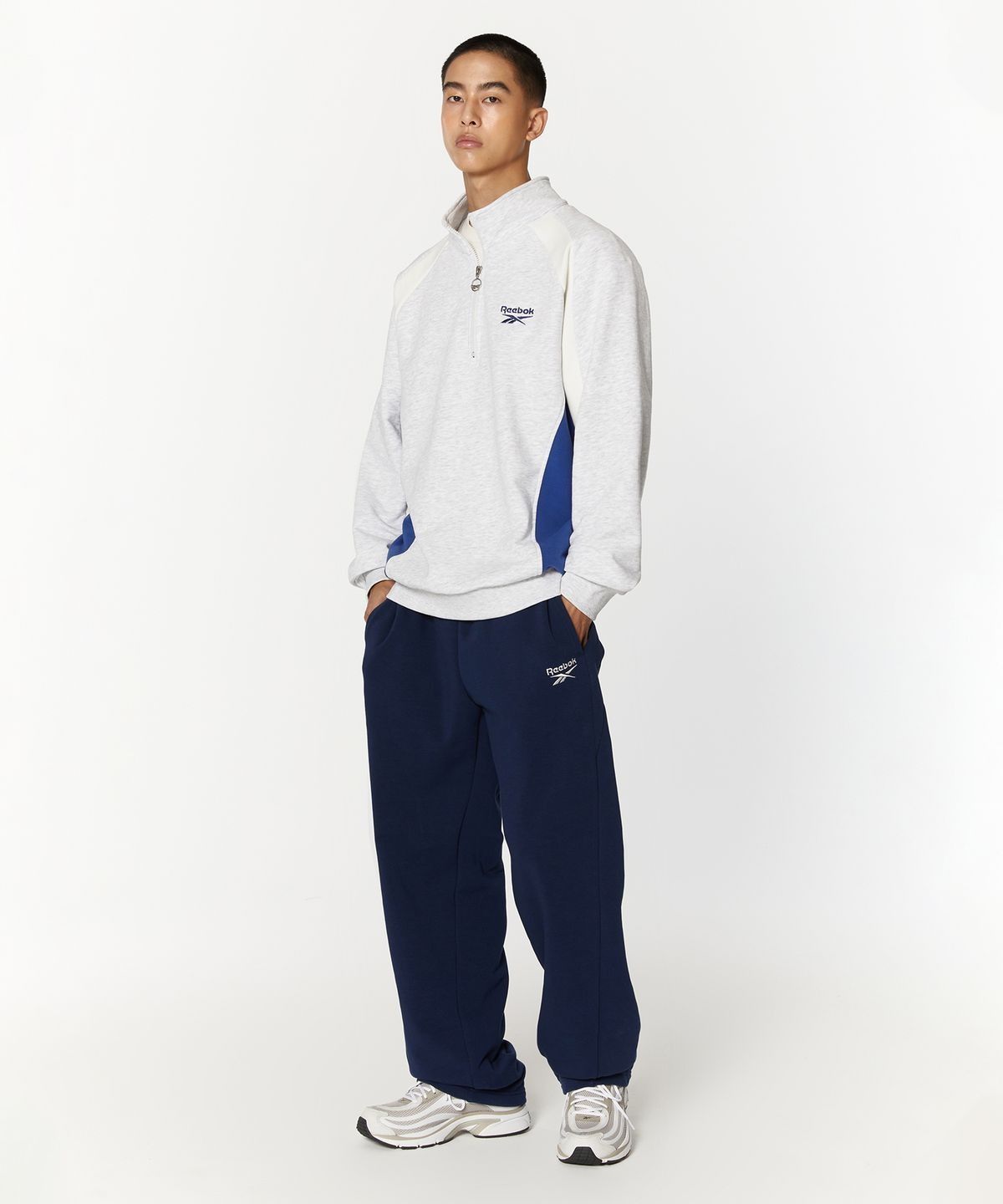 리복(REEBOK) 웜업 스웨트 팬츠 - 네이비