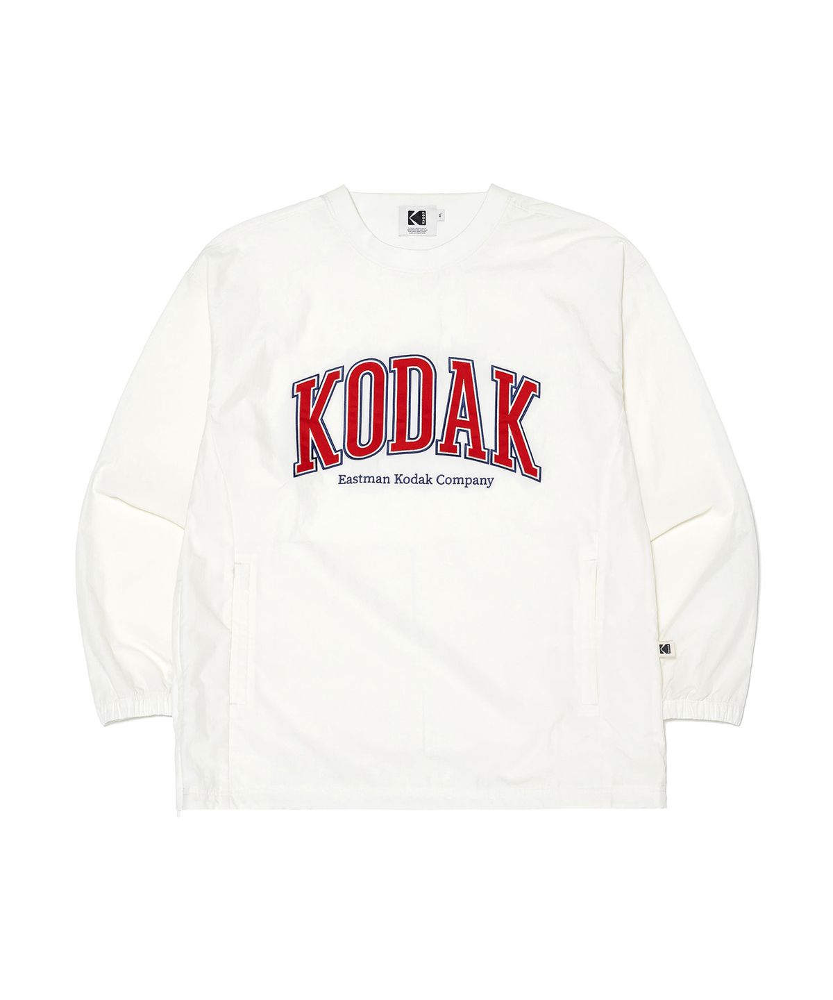 코닥(KODAK) 에센셜 워딩로고 피스테 맨투맨 WHITE