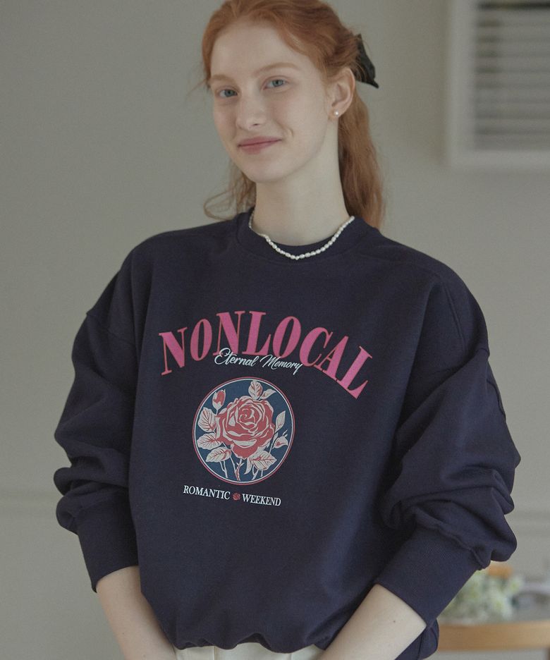 Vintage Rose Sweatshirt - Navy