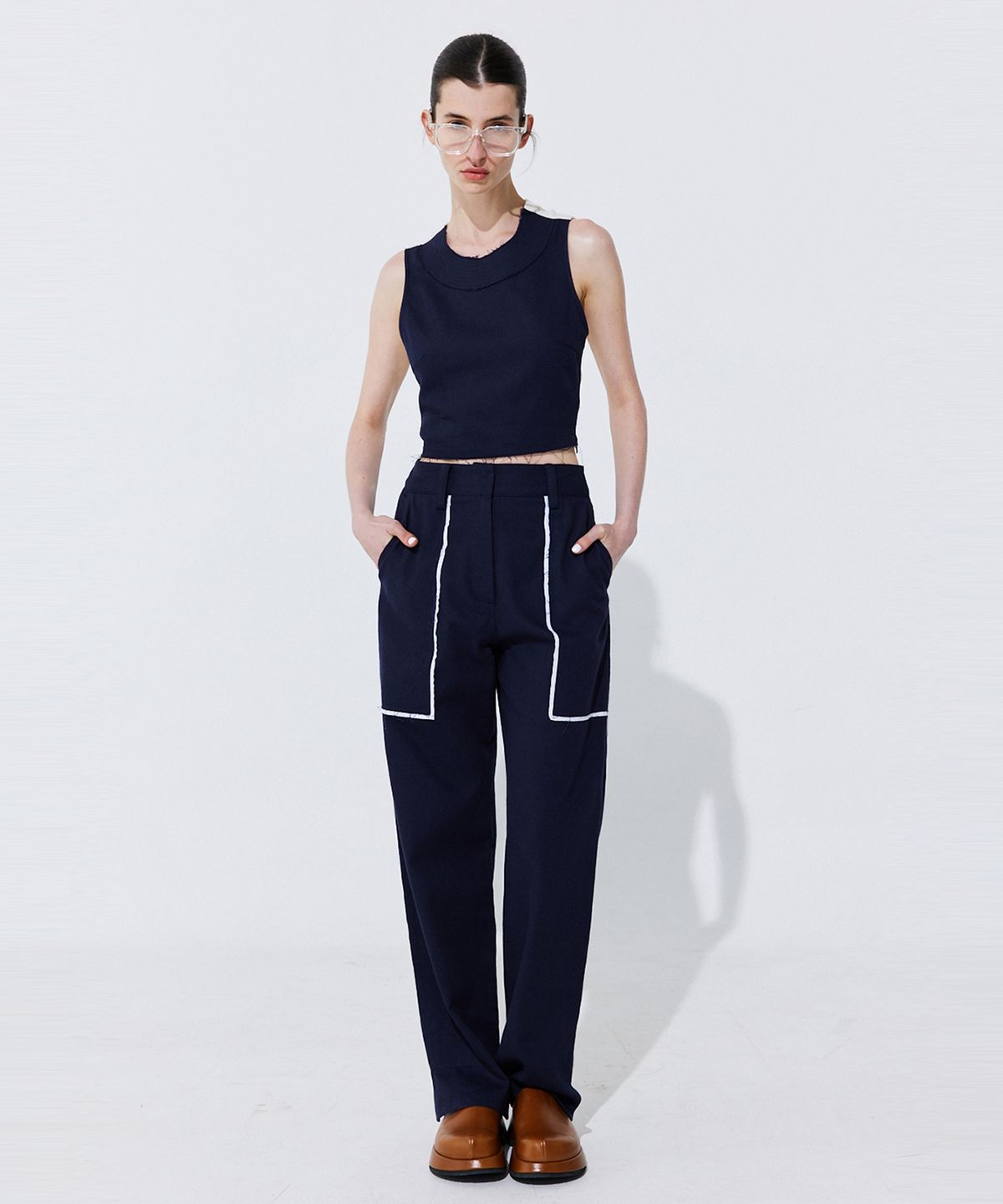 분더캄머(WNDERKAMMER) Color-Block Point linen Trousers_Navy (컬러 블록 포인트 린넨 트라우져_네이비)