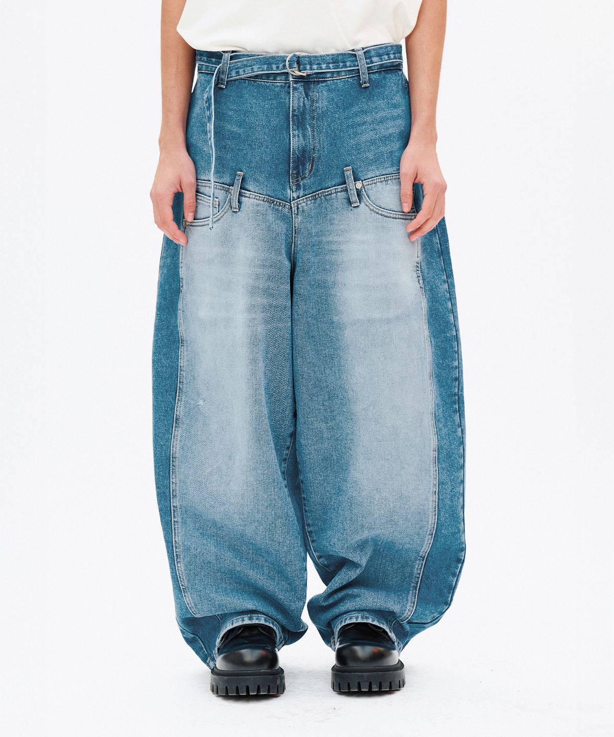 이에이(IEY) DOUBLE OVERSIZE DENIM Medium Indigo
