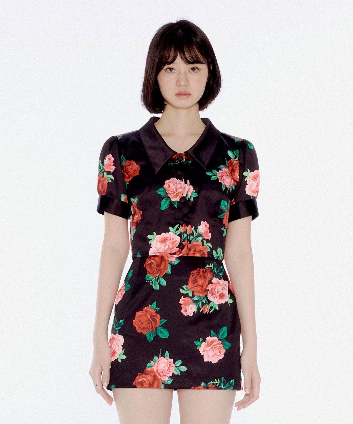 유희(YOUHEE) SATIN FLOWER PATTERN BLOUSE BLACK