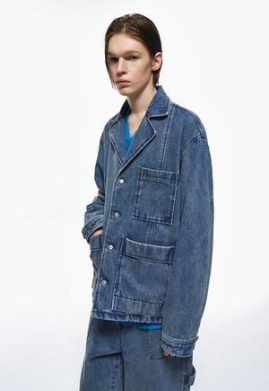 멀티포켓 4버튼 데님자켓 블루 ZG2JP256BL