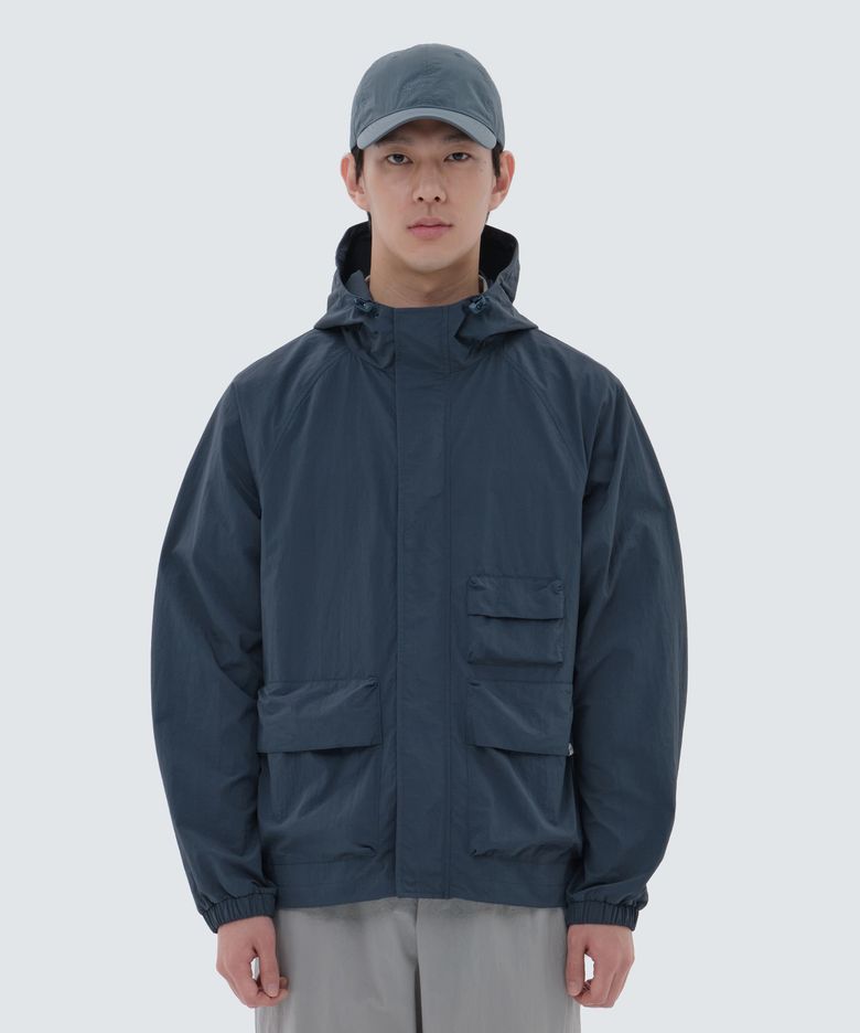 타슬란 우븐 유틸리티 바람막이 Vintage Green (S24MMLWB56)