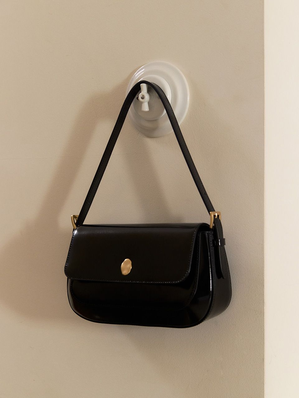 ★OSTKAKA★ Amuse Mini Baguette 3COLORS MUSINSA | OSTKAKA Amuse Mini Baguette Black