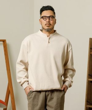 헨리넥 와플 버튼 티셔츠 크림