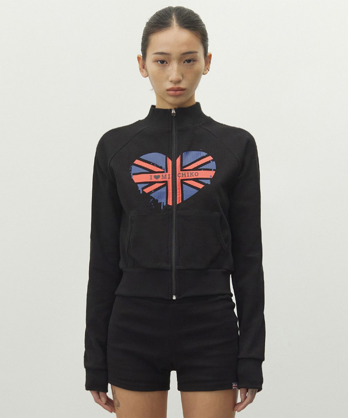 미치코런던 코시노(MICHIKO LONDON KOSHINO) 멜팅 유니언잭 집업 블랙