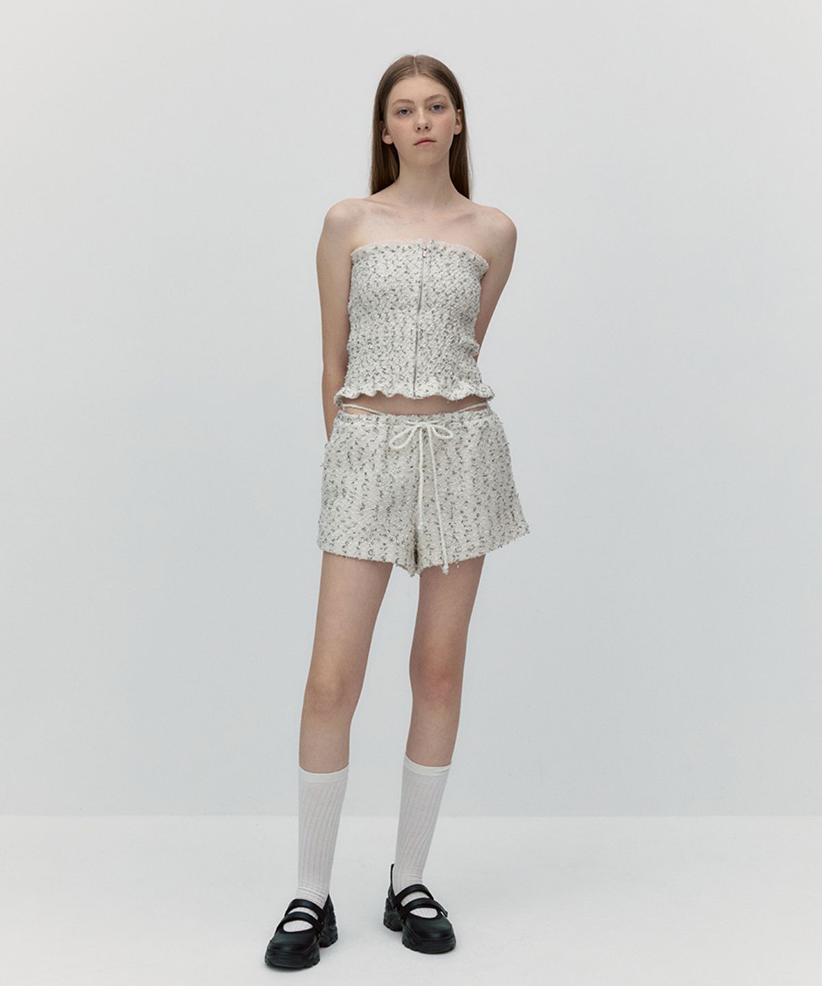 소프트서울(SOFT SEOUL) 리본 트위드 스트링 숏 팬츠 [화이트]