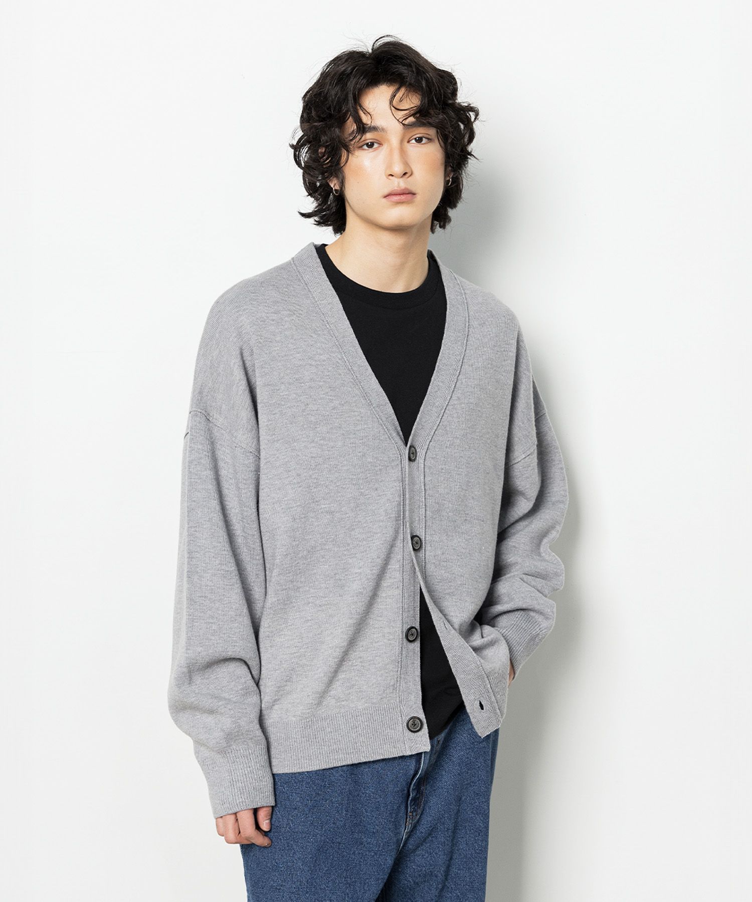 MUSINSA公式 | FIELDERS Back Accent Logo V-neck Oversized Cardigan Gray