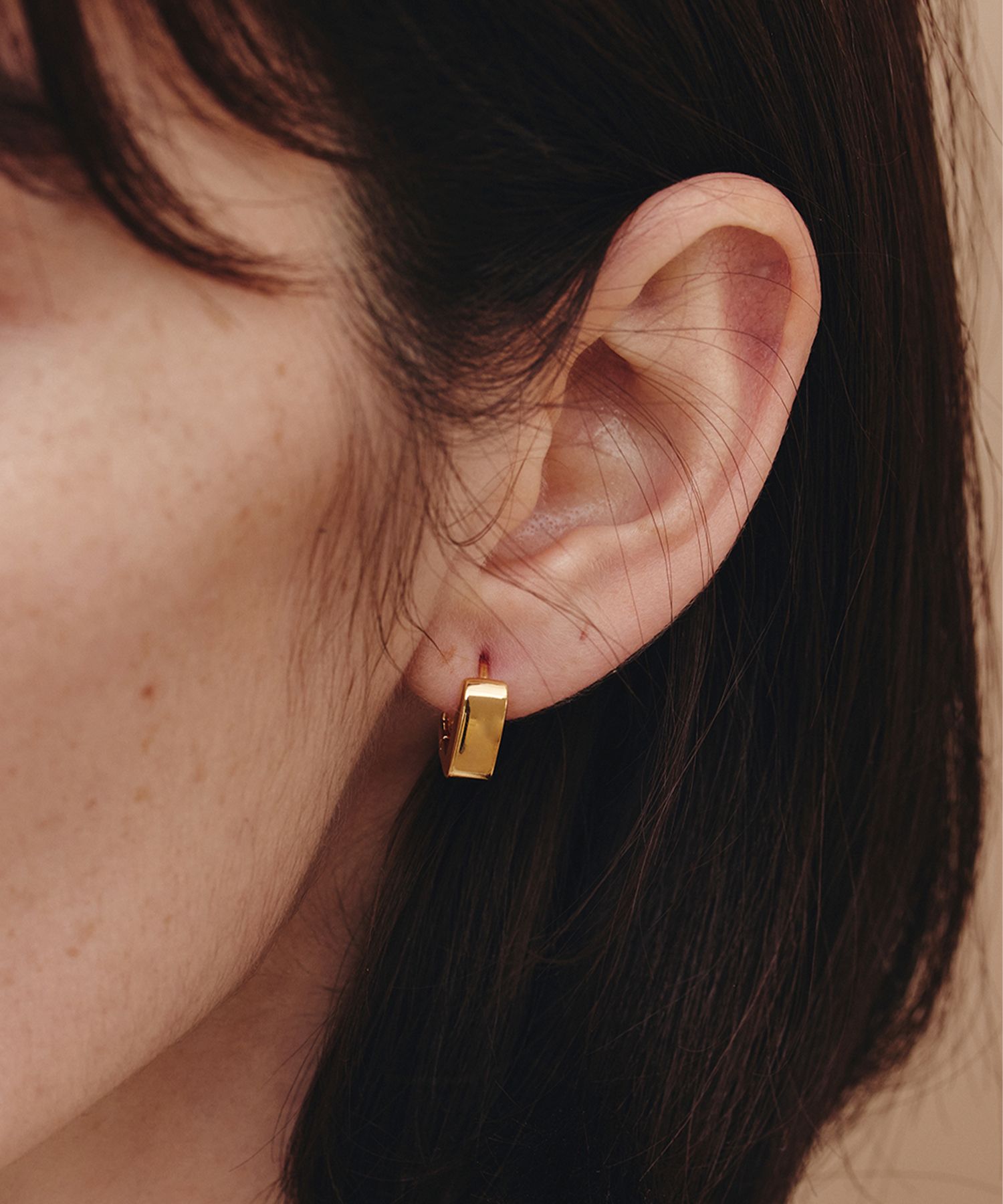 【HYERES LOR】23SS★ H edition SL (C) One touch earrings M MUSINSA公式 | HYERES-LOR H edition silver (Y) square one