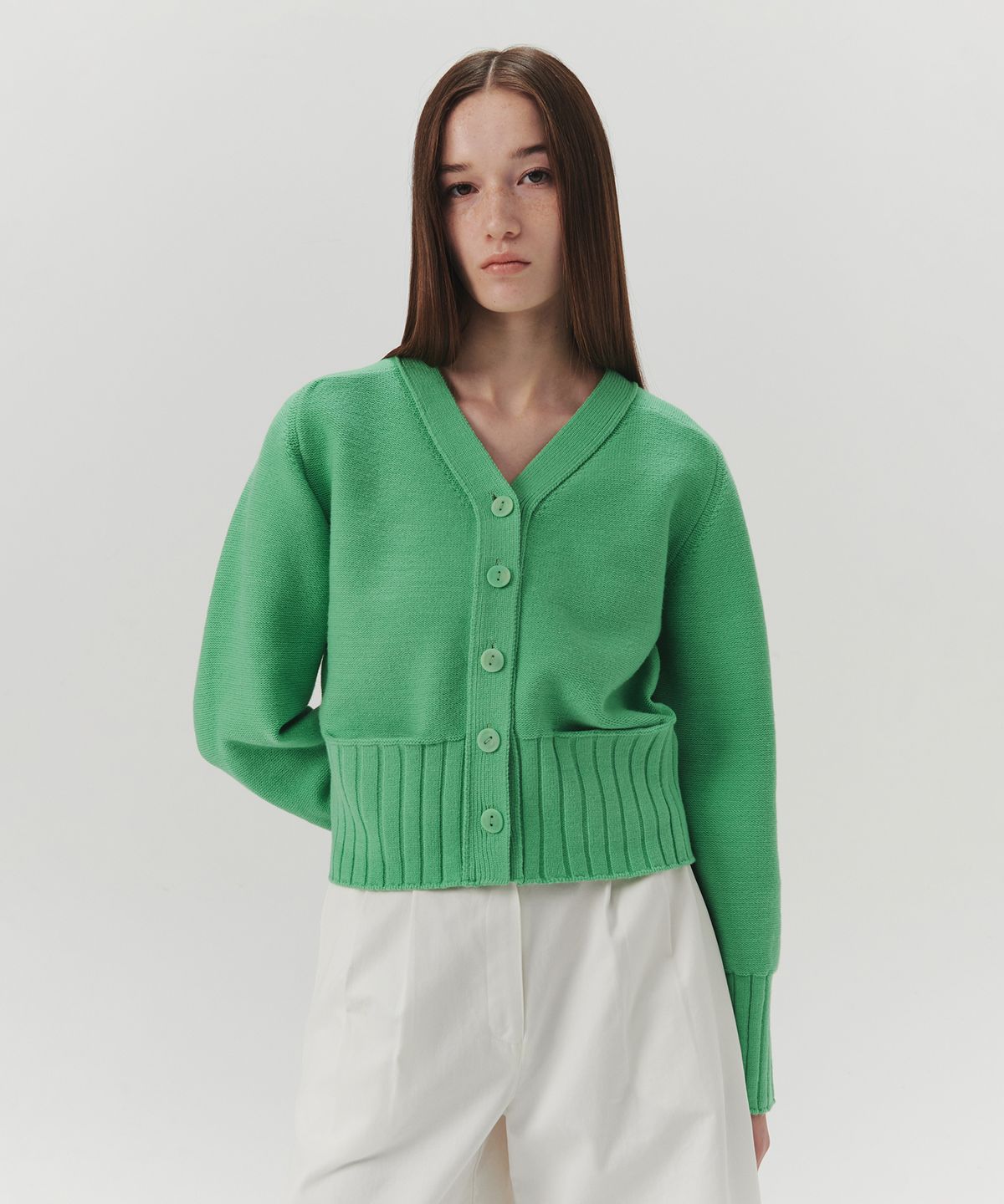 르바(LEVAR) Pocket V-neck Knit Cardigan - Green