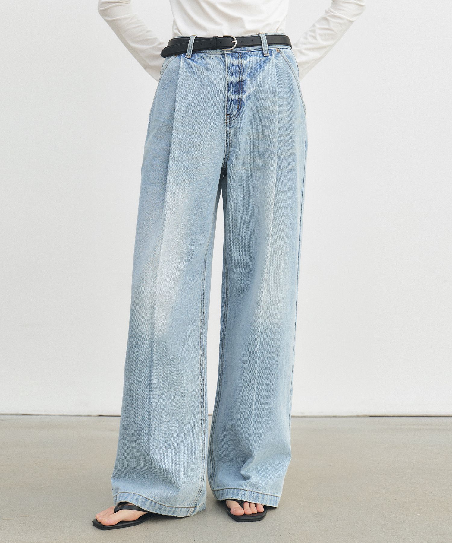 citybreeze★韓国★Tencel One Tuck Wide Pants LIGHT INDIGO citybreeze☆韓国☆Tencel One Tuck Wide Pants LIGHT INDIGO