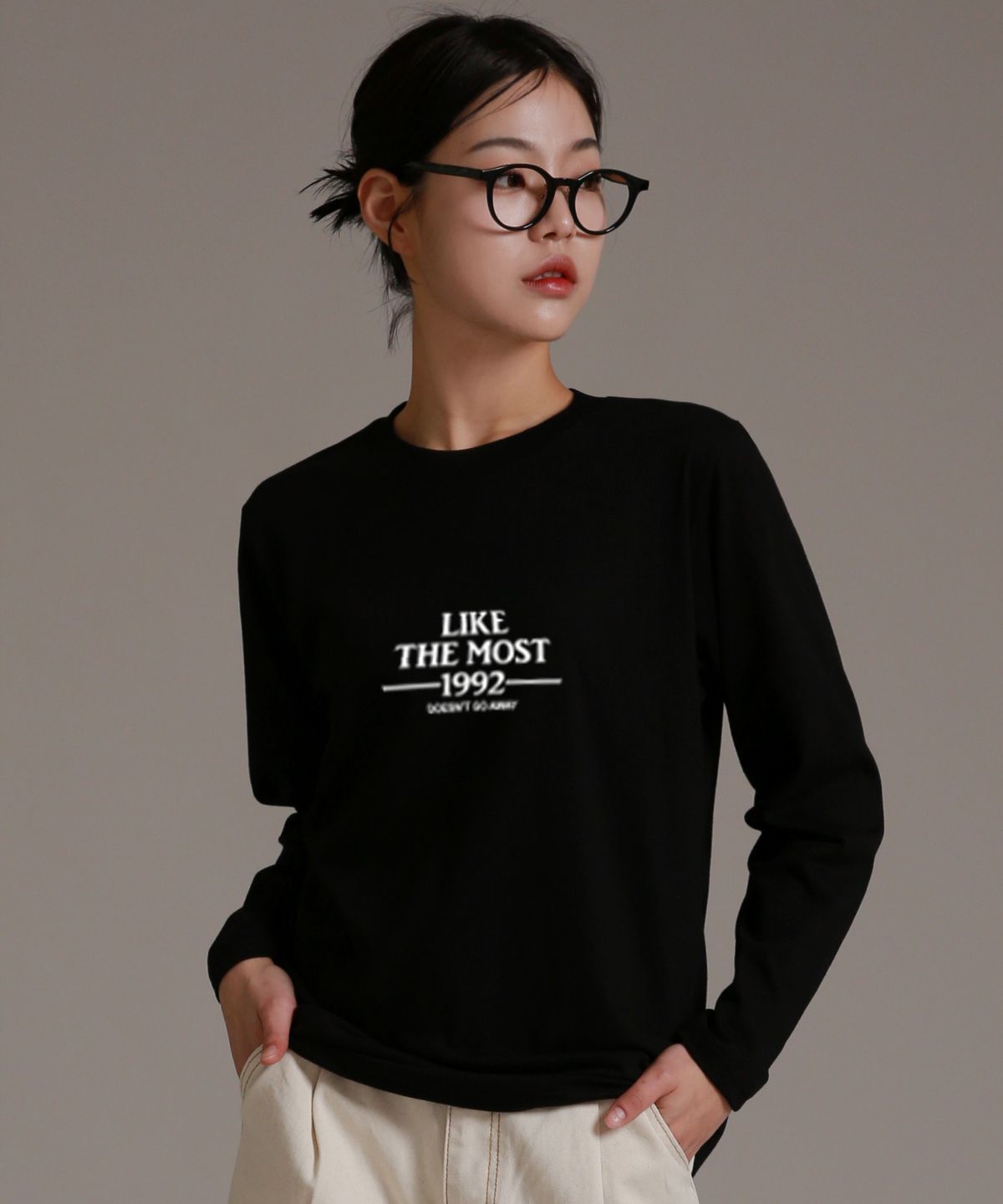 라이크더모스트(LIKE THE MOST) 모스트1992 로고 레귤러핏 슬리브티셔츠 [블랙]