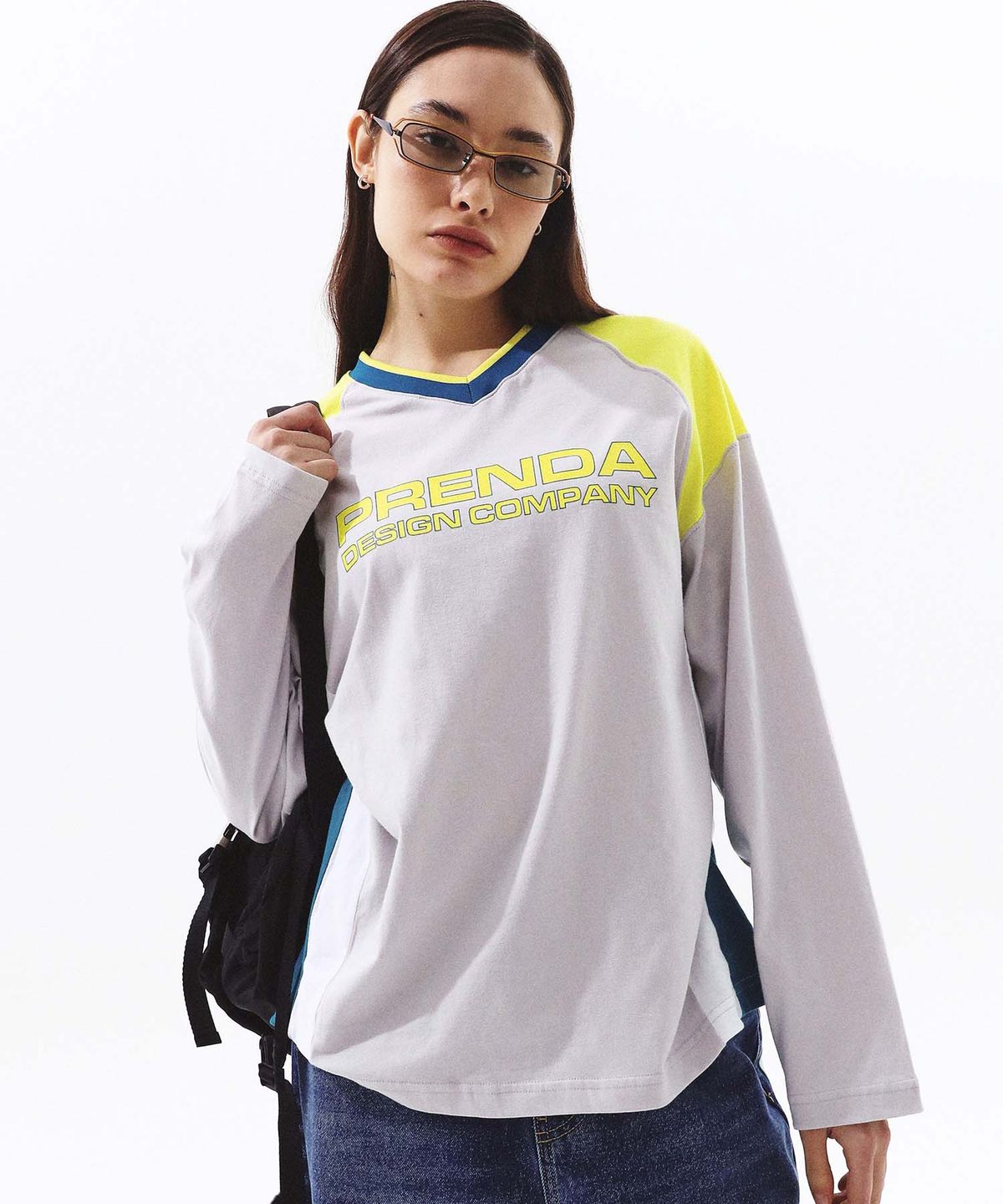 프렌다(PRENDA) PDC LOGO RAGLAN V NECK LONG SLEEVE GRAY